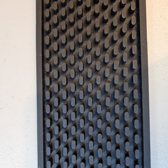 Heineken Beer Rubber Bar Mat Drip Rail Runner 20.75" X 3.25" Black Red Star Pub - Picture 7 of 9